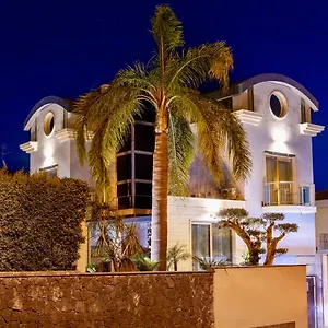 Guest house Zaffiro Lavico Etna Nature Sea, Acireale